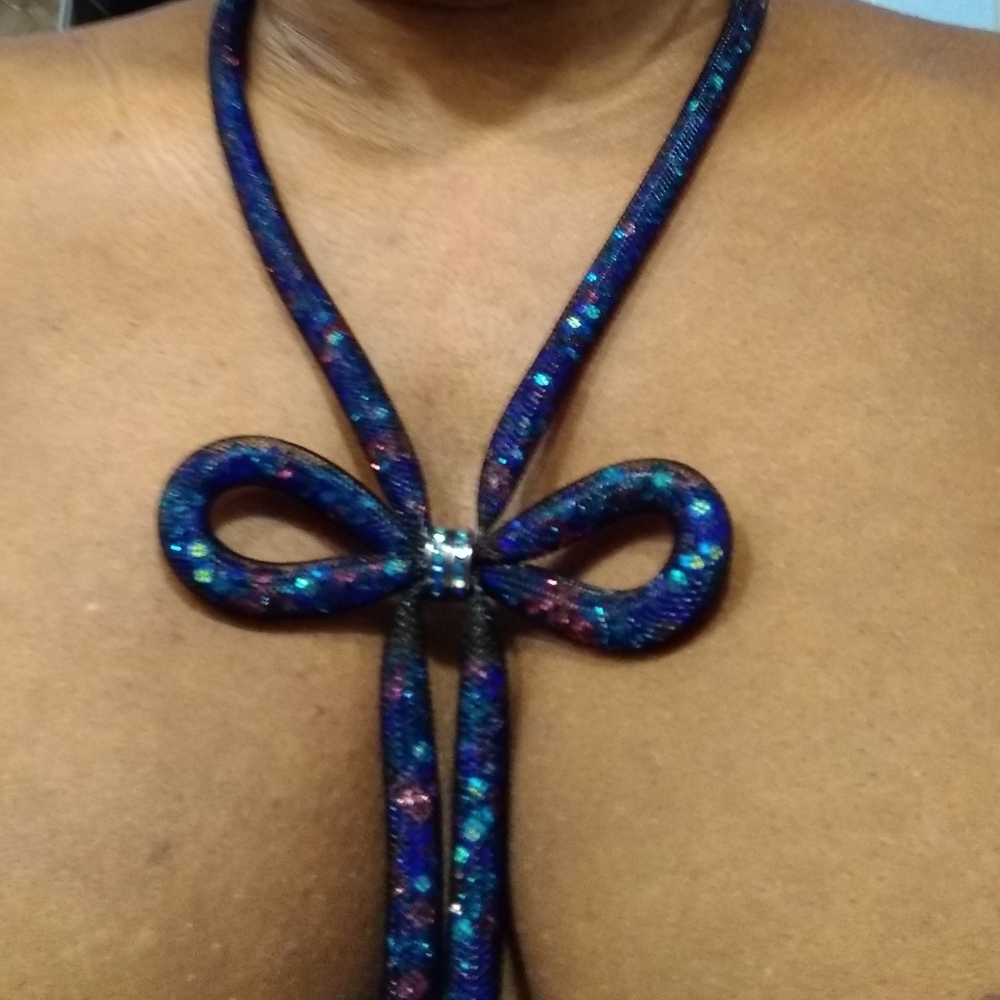 Necklaces - Picture 10 of 12